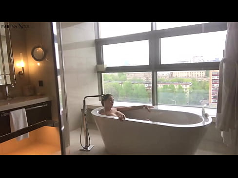❤️ Babe yang luar biasa ghairah jerking off dia di dalam bilik air pelacur pada ms.sexonfire.ru ❌️